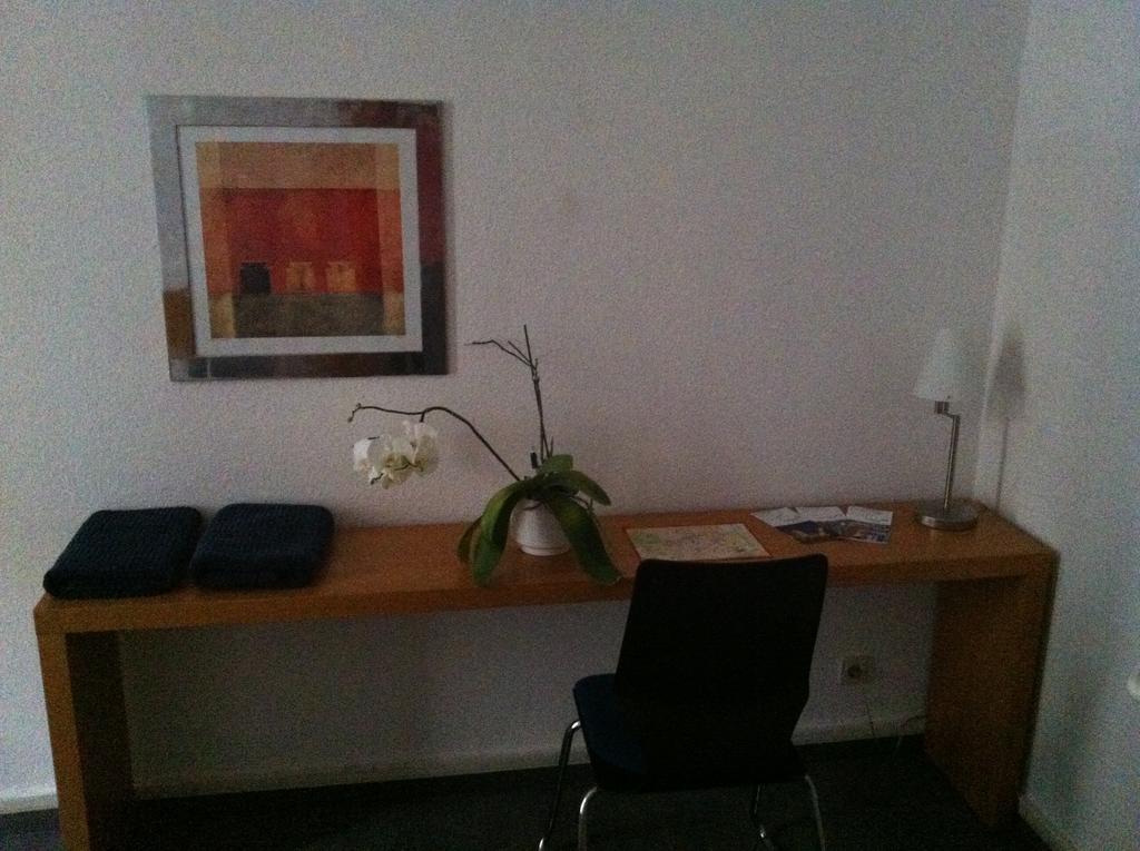 Gaestezimmer Am Spielbergtor Erfurt Room photo